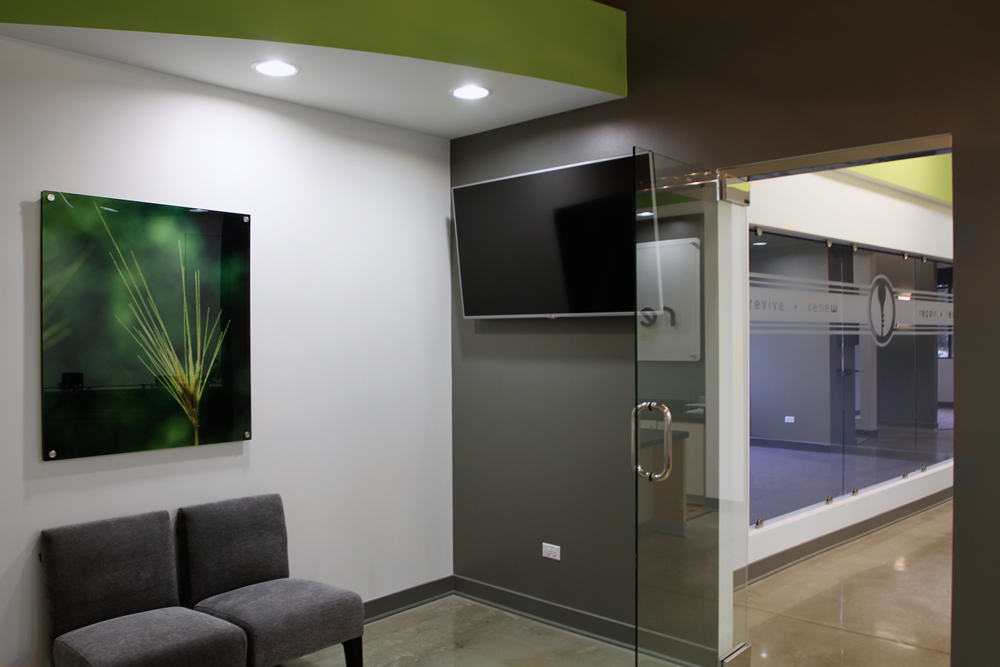 Oral Surgeon & Endodontist Specialist Renovo Downers Grove